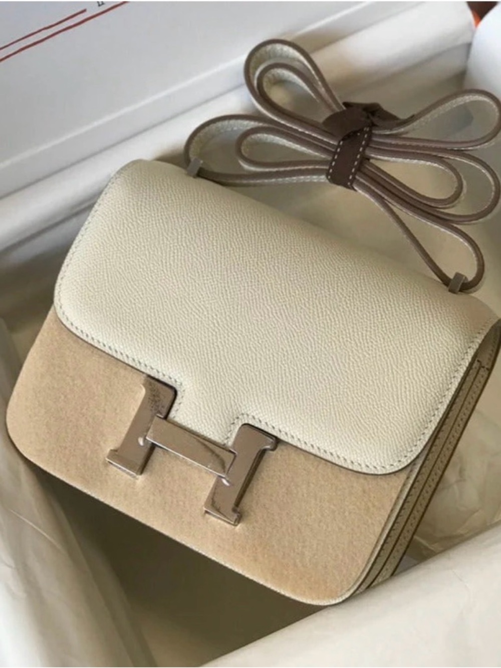 constance 24 cream epsom leather silver hardware